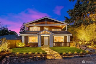 506 13th Ave W, Kirkland, WA 98033