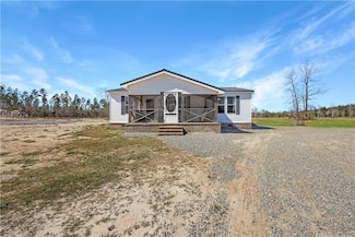 896 Rogers Break Rd, Jesup, GA 31546