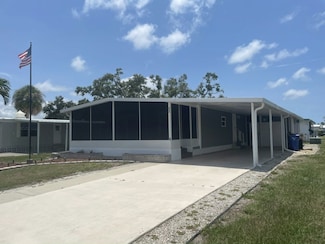 936 W Lucaya Ave Unit 423, Venice, FL 34285