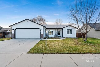 3007 Queen Anne Dr, Emmett, ID 83617