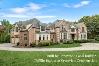 8 Stratford Way, Lincoln, MA 01773