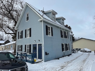 7 York St, Caribou, ME 04736