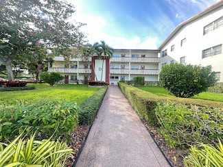 129 Brighton D, Boca Raton, FL 33434