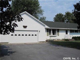 47 Grove St, Adams, NY 13605