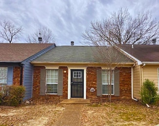 2792 E Hickory Bluff, Memphis, TN 38128