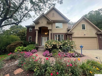 2427 S 97th Ave, Omaha, NE 68124
