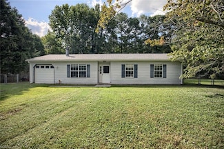 6287 New Pines Dr, Hayes, VA 23072