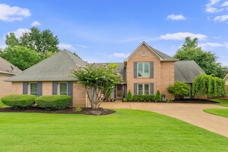 7659 Cordova Club Dr E, Cordova, TN 38018