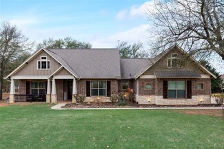 130 Nob Hill Cir, Combine, TX 75159