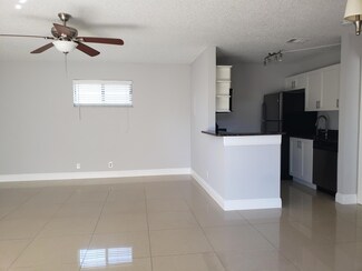 25 Crossings Cir Unit F, Boynton Beach, FL 33435
