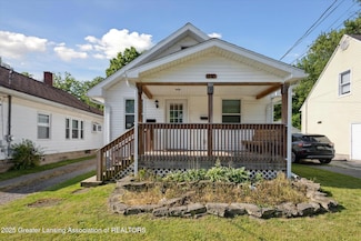 842 Tisdale Ave, Lansing, MI 48910