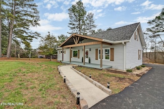 1177 Sparta Hwy, Crossville, TN 38572