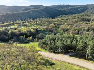 500 Conifer Way, Ashland, OR 97520