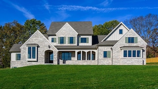 9417 Sunset Reserve Dr, Sunset Hills, MO 63127