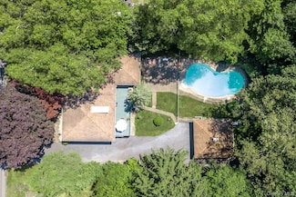 10 Glenbrook Rd, Monsey, NY 10952