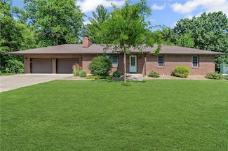 1306 Ruby St, Carrollton, MO 64633