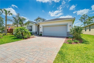 3250 Weston Manor Dr, Alva, FL 33920
