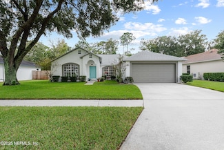 13042 Viburnum Dr N, Jacksonville, FL 32246