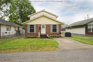 2005 Wilson Ave, Saint Albans, WV 25177