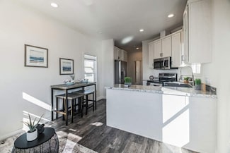 2050 W Dunlap Ave Unit E220, Phoenix, AZ 85021