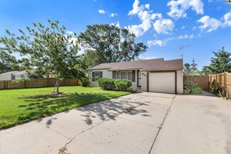 907 W 20th Ave, Hutchinson, KS 67502