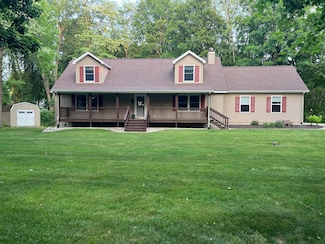 5545 Channel View Dr, Whitehall, MI 49461