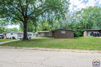 1218 SW Cornwall St, Topeka, KS 66611