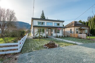 711 Alexander St, Sedro Woolley, WA 98284
