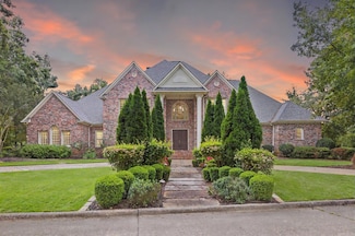 37 Chenal Cir, Little Rock, AR 72223