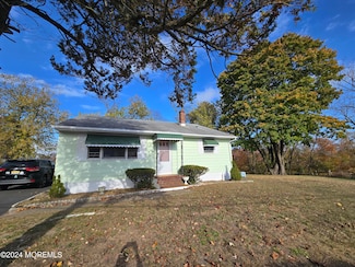 8 Dale Place, Neptune, NJ 07753