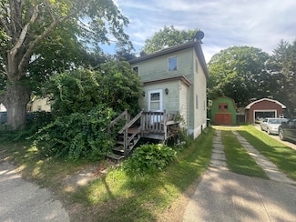 117 State Ave, Dayville, CT 06241