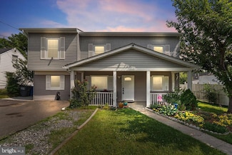 112 Polk Dr, Manassas Park, VA 20111