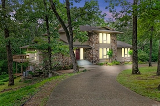 2946 W Country Club Rd, Searcy, AR 72143
