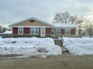 4207 46th St, Kenosha, WI 53144