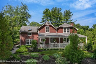 88 Browns Dock Rd, Atlantic Highlands, NJ 07716