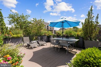 1220 11th St NW Unit 4, Washington, DC 20001