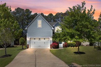 290 Orchard Falls Dr, Spring Lake, NC 28390
