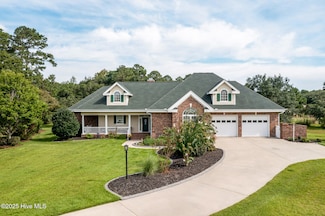 554 Lizmore Place SW, Ocean Isle Beach, NC 28469