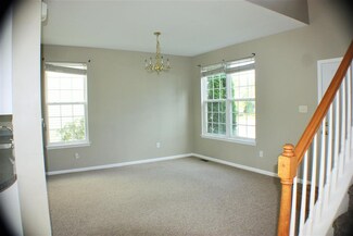 4 Fox Hollow Dr, Mays Landing, NJ 08330