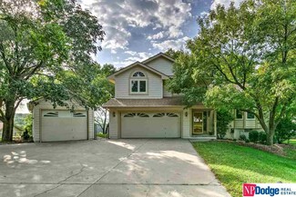 14506 Hackberry Ln, Plattsmouth, NE 68048