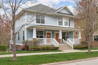 1206 Foster Rd, Iowa City, IA 52245