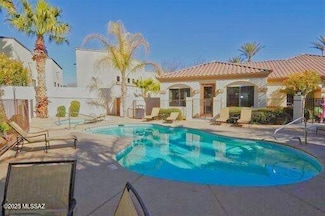 2550 E River Rd Unit 20305, Tucson, AZ 85718
