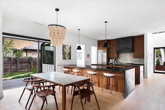 3313 Bonnie Rd, Austin, TX 78703