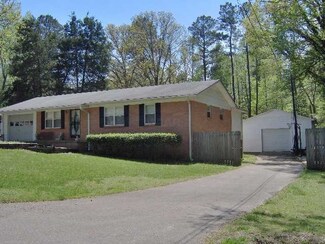 150 Shiloh Terrace Dr, Selmer, TN 38375