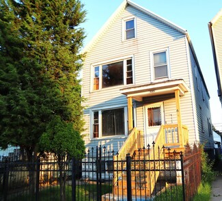 5015 W 31st St, Cicero, IL 60804