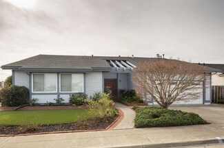898 Arcturus Cir, Foster City, CA 94404