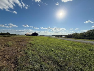 254 Lake Dr, Melrose, IA 52569