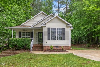 25 Wellington Ct, Franklinton, NC 27525