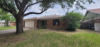 6436 Green Ridge Dr, Watauga, TX 76148