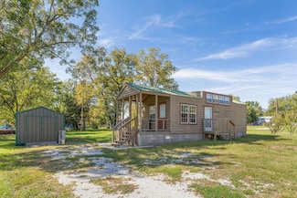 603 S Garfield St, Humansville, MO 65674